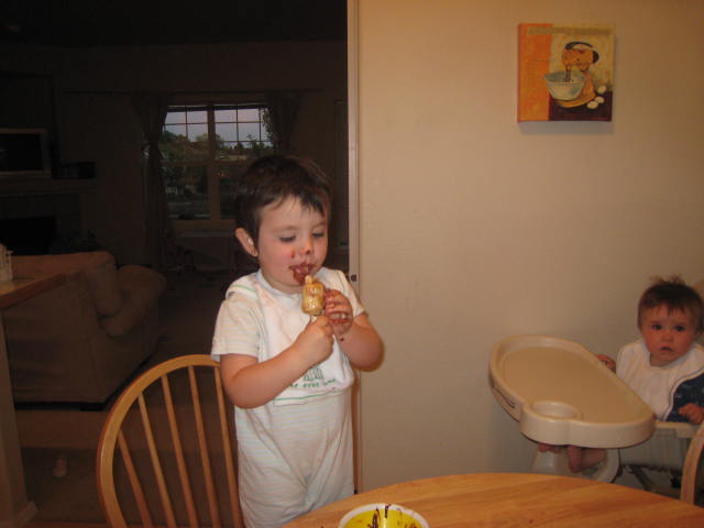 Sara con su “banana pop”