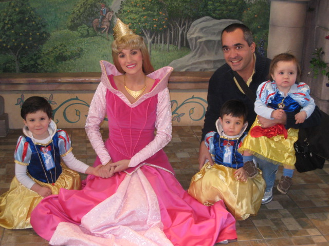 Lola, Sara, Olaiz y Gabi con Sleeping Beauty