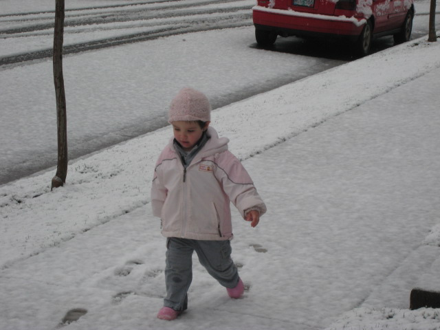 Sara en la nieve
