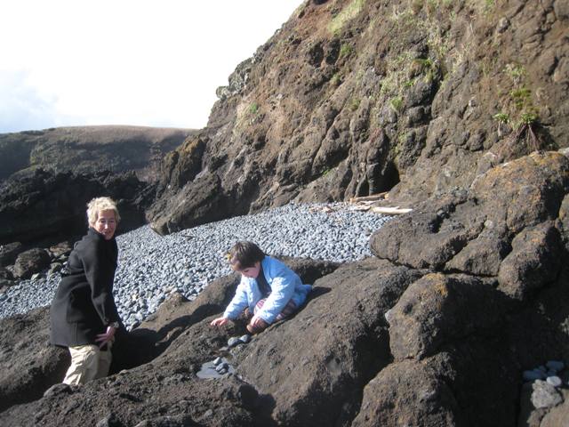 En la playa del faro de Yakina, en Newport