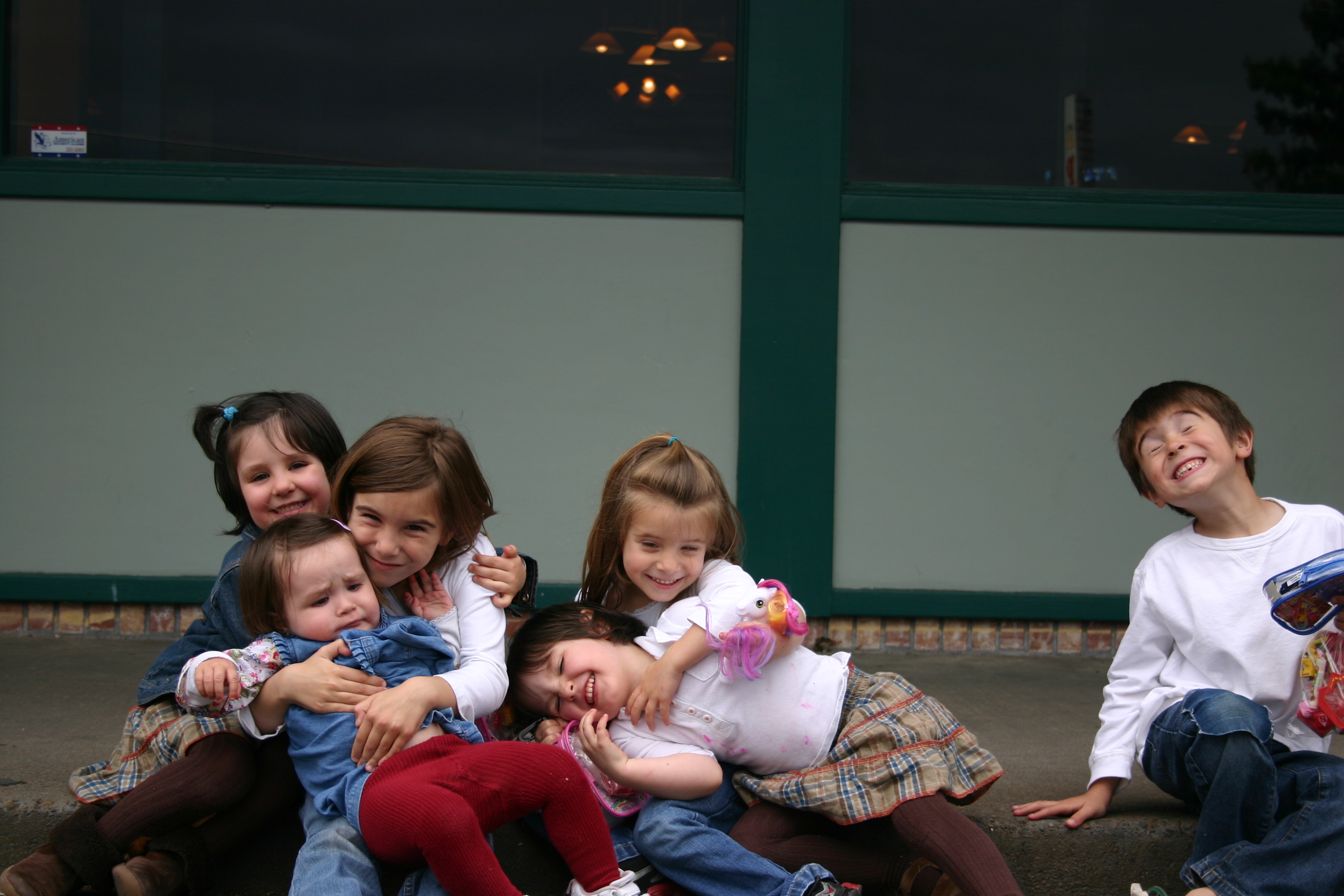 Lola, Alba, Olaiz, Angela, Sara y Andreu